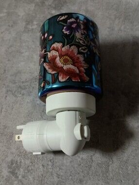 Scentsy Midnight Floral Electric Night Light Plug-In - Wax Warmer